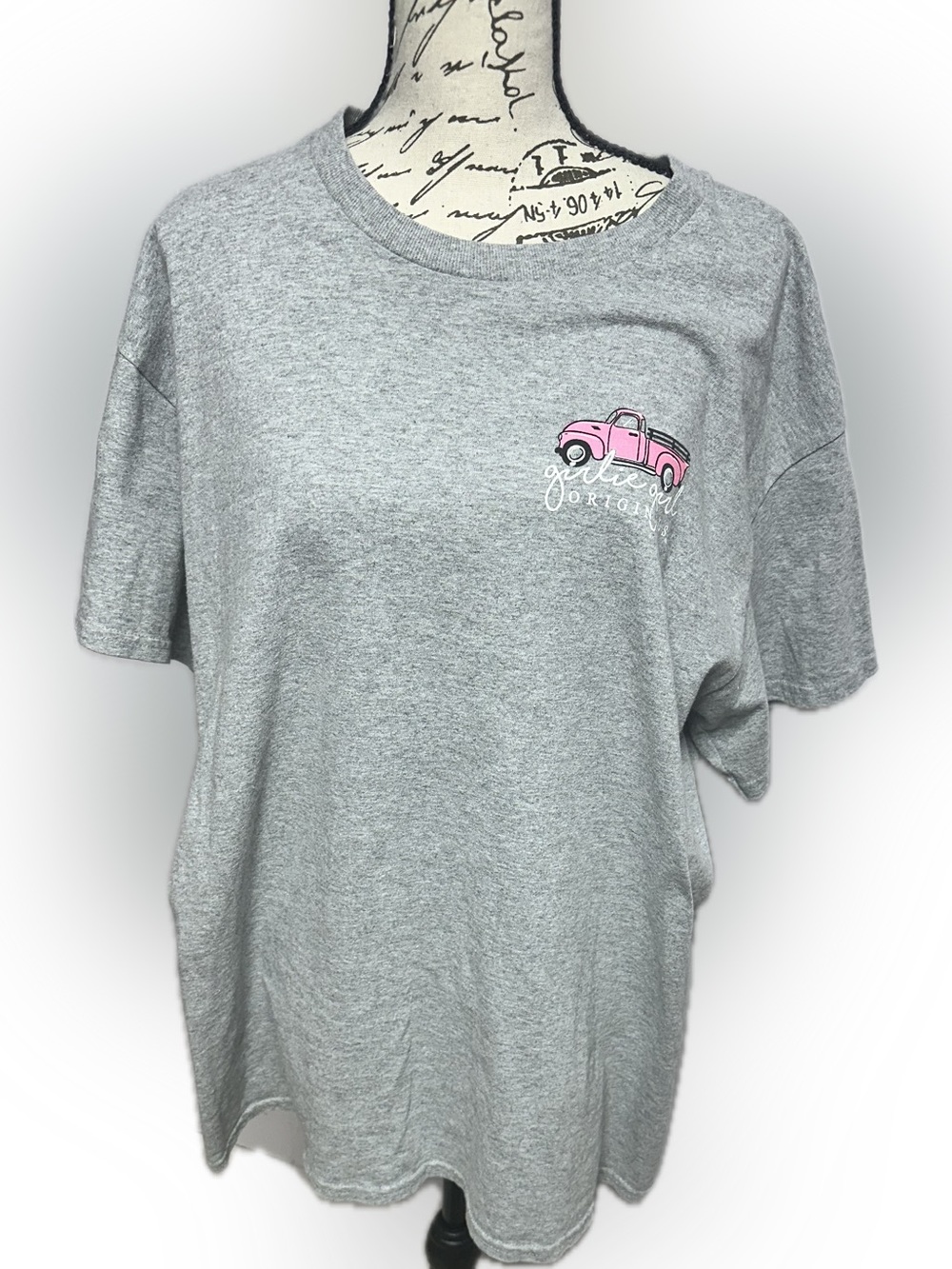 Girlie Girl Originals Gray Graphic Tee - Large - Picture 2 of 5